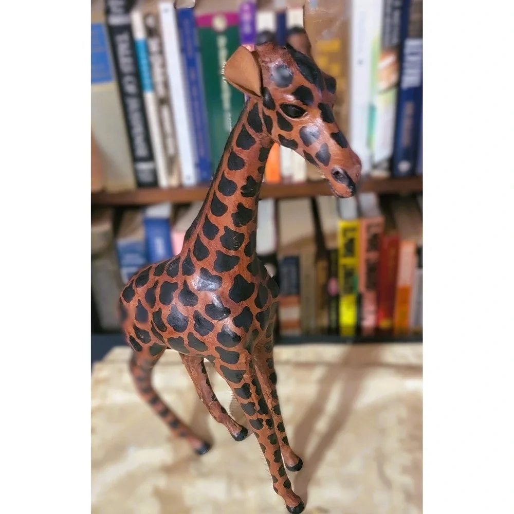 Handcrafted Leather Giraffe Figurine Realistic Safari Animal Decor